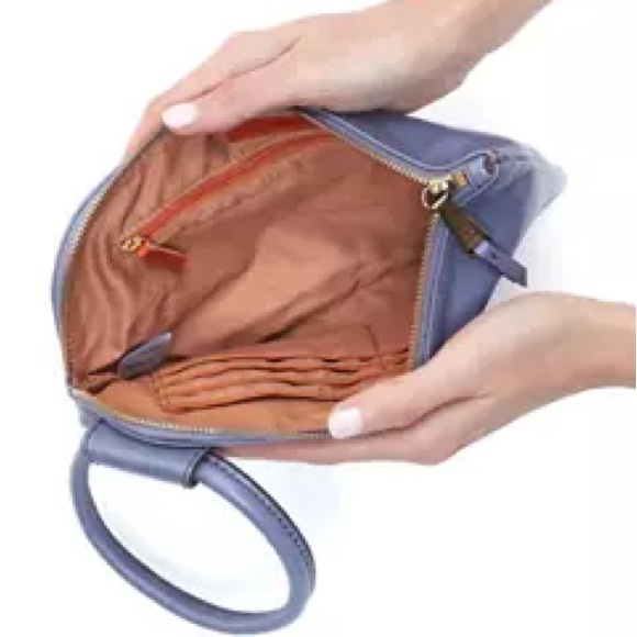 NWT HOBO Sable Wristlet